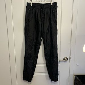 Reebok classic wind pant, cuff at bottom, size medium, black